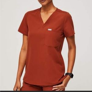 FIGS Auburn Catarina Scrub Top & Zamora Jogger Pant